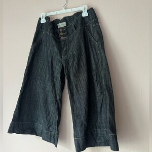 Cropped Wide Leg Jeans